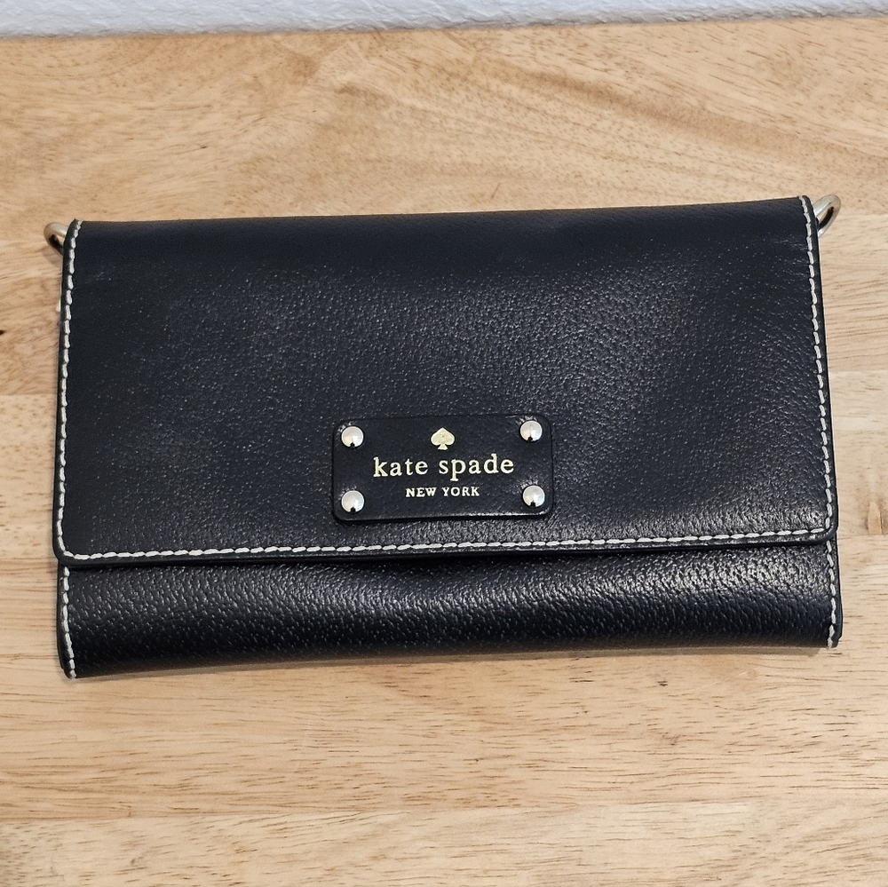 EUC Kate Spade New York Wellesley Natalie Clutch